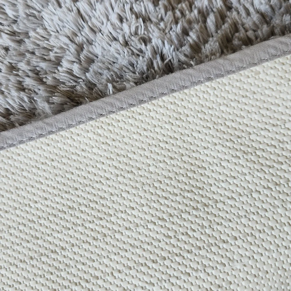 Shag Bath Rug‎ Mat Gray Non Skid 18x30 Soft
